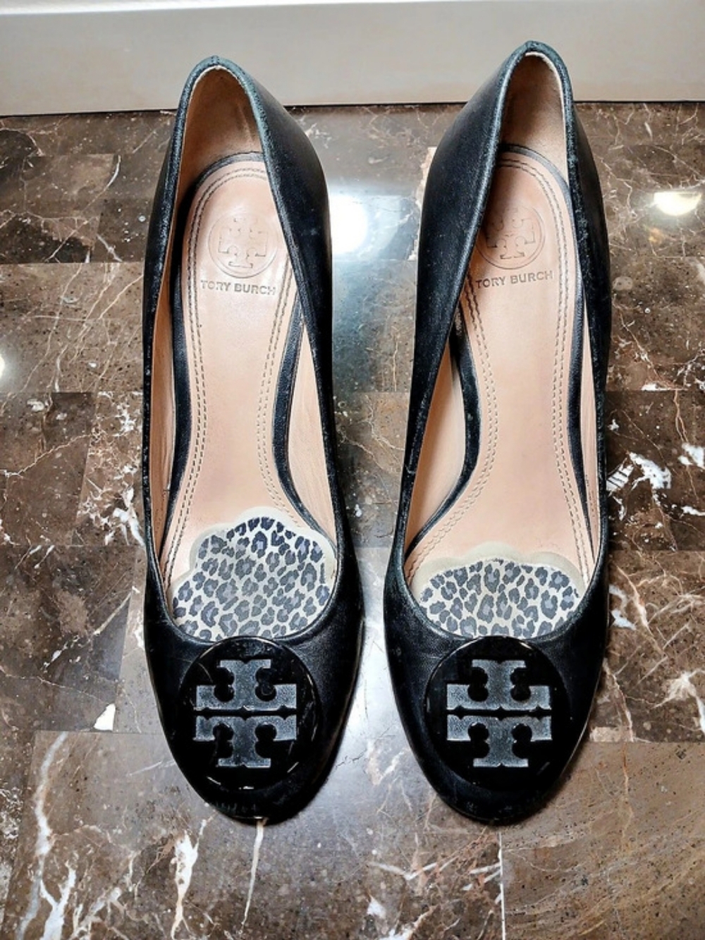 Tory Burch Block Heel Pump Black Leather US 7.5 - Picture 2 of 16